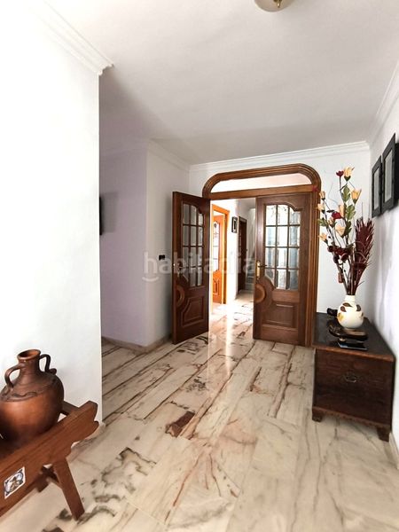 Foto e279832a-af83-4e6a-aac5-aaeb42399213. Casa amb aparcament a Motril ciudad Motril