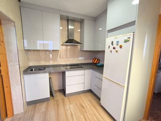 Casa en Motril  ciudad. Casa en venta en hospital, 3 dormitorios.