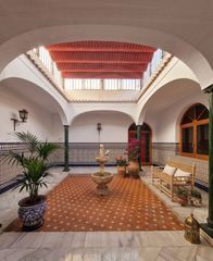 Maison à Cerrillo de Maracena - Periodistas. Casa en venta en cnueva, 5 dormitorios.