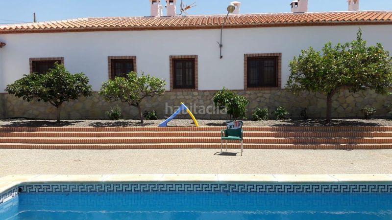 Foto dee2c09a-28c4-479a-b3d8-fcfae4eecee2. Masia amb piscina a Cájar