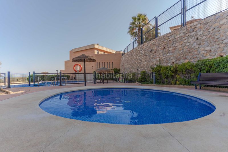 Foto 7f9d7b37-9b8e-4270-8c3a-f6c79794536c. Pis amb aparcament piscina a Motril ciudad Motril