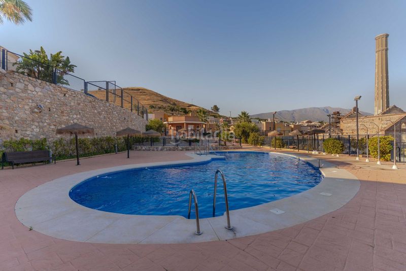 Foto c183fb19-935f-46fe-a596-25291f073805. Pis amb aparcament piscina a Motril ciudad Motril