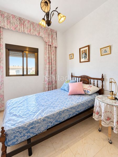Foto aa18a3b7-200f-4669-a760-1fabb2c9064f. Casa amb aparcament a Molvízar