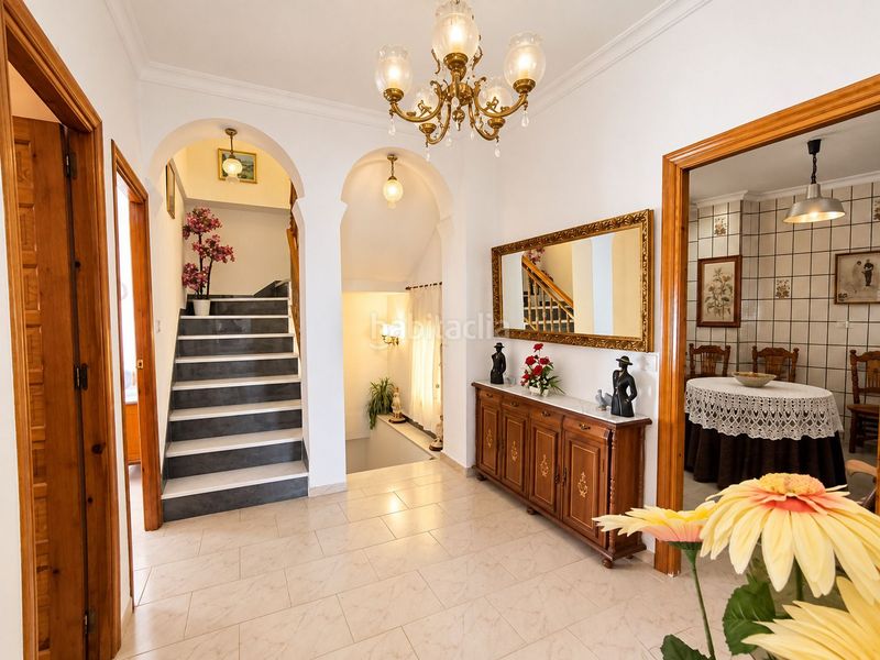 Foto ff251423-be68-4368-b2f4-054a4abddffd. Casa amb aparcament a Molvízar