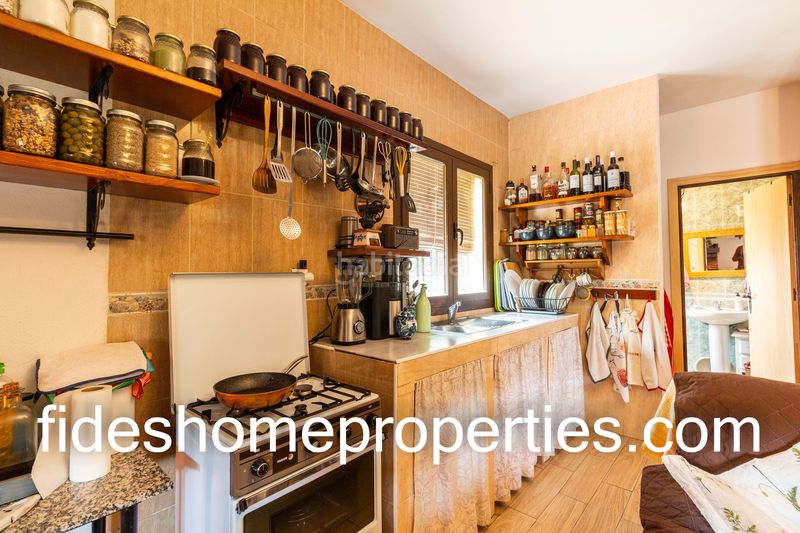 Foto 4707334e-6c34-41c5-83e9-0f7b2ec6ef90. Masia a Dúrcal