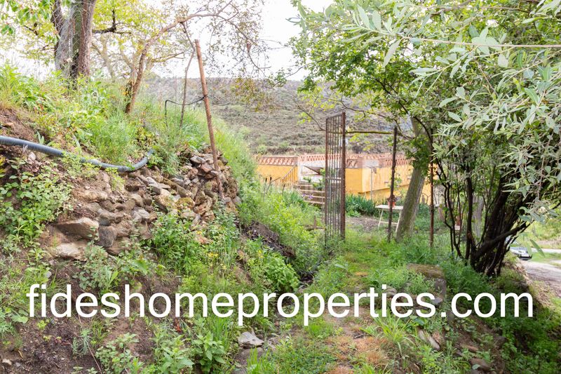 Foto 55f4049e-cfef-44df-a236-bad2c40a422b. Masia a Dúrcal