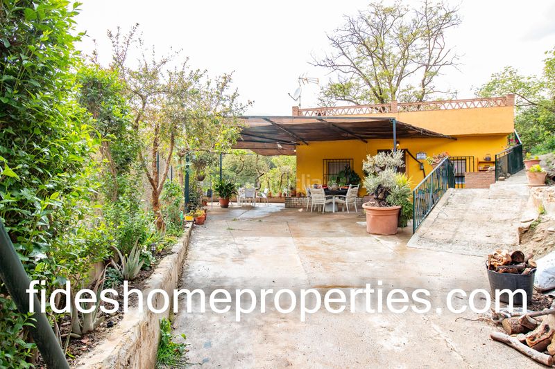 Foto a1bb9ece-64fb-4a3c-b356-d59b98522a64. Masia a Dúrcal