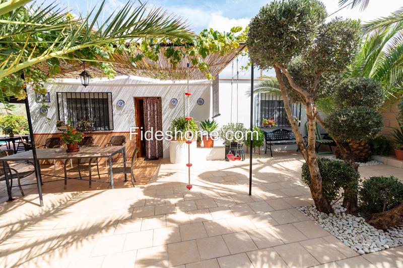 Foto 0dcbfe93-e203-45ea-8047-f1d87a2c9a59. Masía cortijo en venta en poligono 13, 579, durcal en Dúrcal
