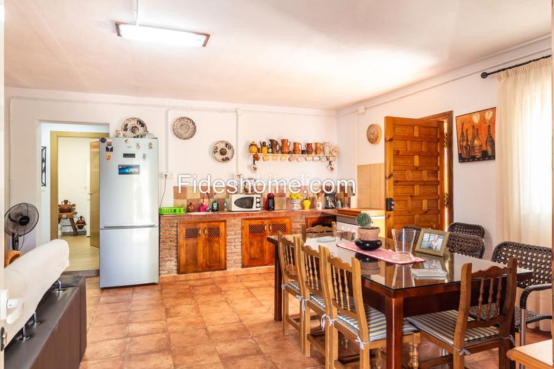 Foto 8a5dd946-70f3-424f-bd56-7e7aa1310444. Masía cortijo en venta en poligono 13, 579, durcal en Dúrcal