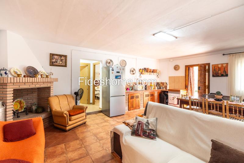 Foto a193887b-b9a5-495b-9157-14c36bf4fdfd. Masía cortijo en venta en poligono 13, 579, durcal en Dúrcal