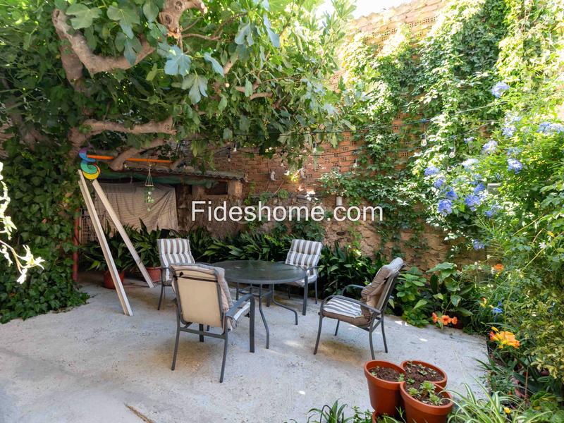 Foto 168af9aa-fbdd-4400-aa63-f6f438030207. Casa a calle eras 16 a Nigüelas