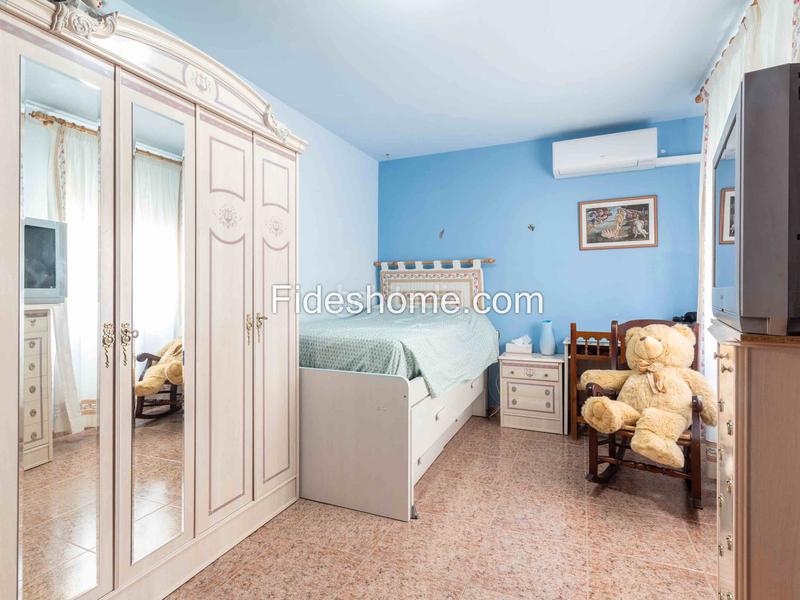 Foto 2fa0ae5c-7e94-4cb4-8c3b-1ea922b9ea7c. Casa a calle eras 16 a Nigüelas