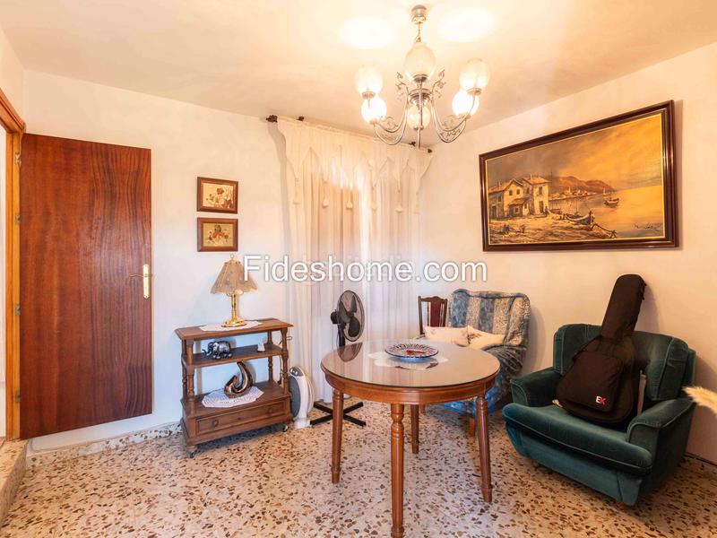 Foto 695203d3-e9a4-4843-a2d2-a7a973428f54. Casa a calle eras 16 a Nigüelas