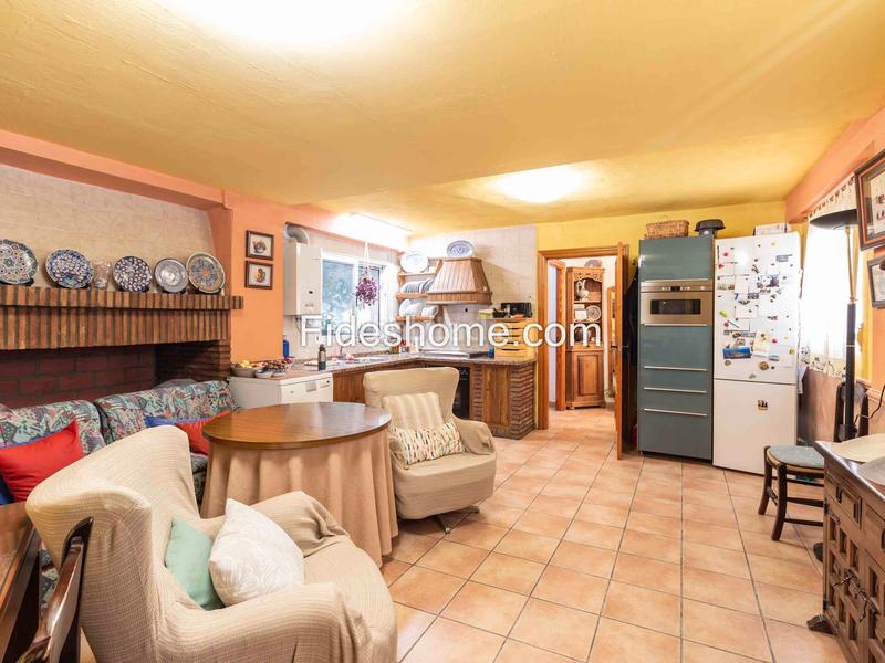 Foto cb712644-9595-4540-98e2-71012d403a78. Casa a calle eras 16 a Nigüelas