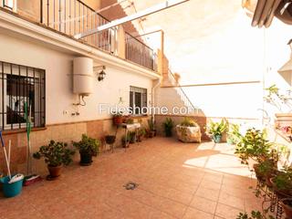 Casa adossada a Calle san jose 46. Amplia y luminosa casa con terrazas en dúrcal