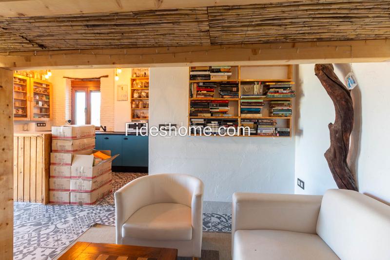 Foto 04eb17e3-0a8a-4fd9-86ff-5878fbf696f7. Bauernhof mit kamin heizung parking in Nigüelas