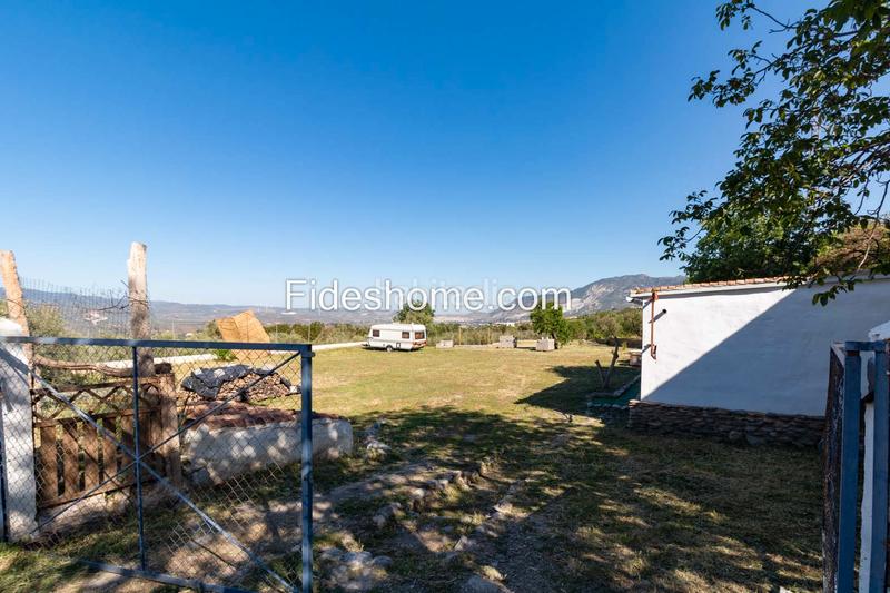 Foto 57735fce-b4b4-40df-af2f-915c270e6616. Bauernhof mit kamin heizung parking in Nigüelas