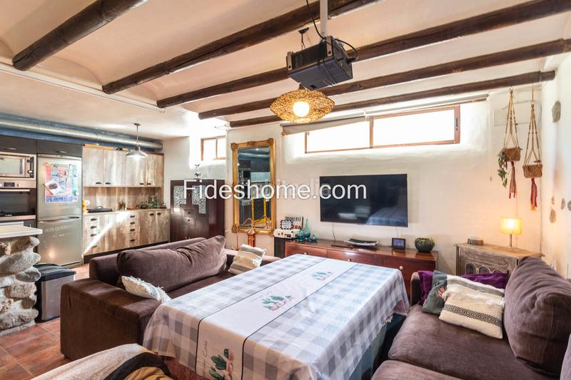 Foto 615d3789-d245-4f03-9dd3-e1f4e090c691. Bauernhof mit kamin heizung parking in Nigüelas