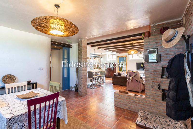 Foto 8a233e43-1c96-4c92-8de0-d759eab84690. Bauernhof mit kamin heizung parking in Nigüelas