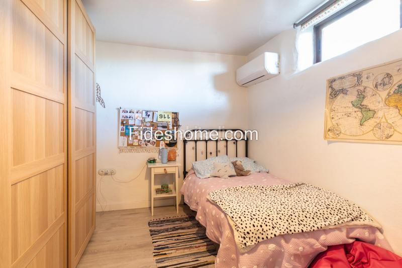 Foto c896c7f3-1d45-434c-8712-c2c2c5b3b7e2. Bauernhof mit kamin heizung parking in Nigüelas