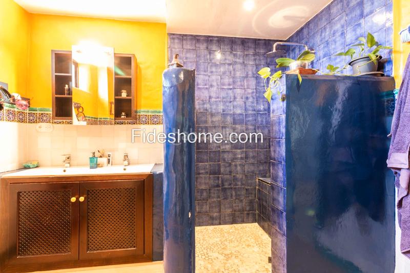 Foto dcf200ad-3ba7-45a9-974b-7f60a68640e0. Bauernhof mit kamin heizung parking in Nigüelas