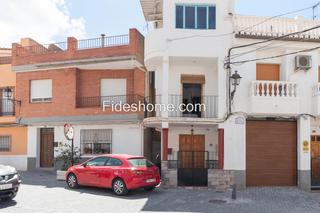 Masia a Dúrcal. Casa de pueblo en venta en plaza de la cruz 24, durcal