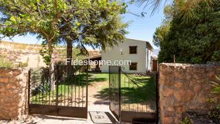 Masia a N/a. Finca de 3 encantadores cortijos con gran terreno agrícola