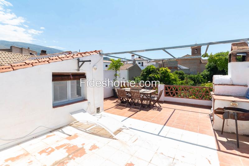 Foto 04907d4f-b986-4a32-8cb9-f5da3cd8db44. Masía en calle perez galdos 4 encantadora casa rústica en el corazón de melegís en Lecrín