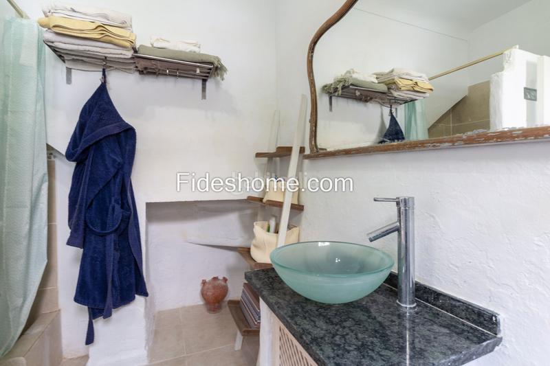Foto 17bd43c1-c56e-4ae1-b831-b78bb1f29691. Masía en calle perez galdos 4 encantadora casa rústica en el corazón de melegís en Lecrín