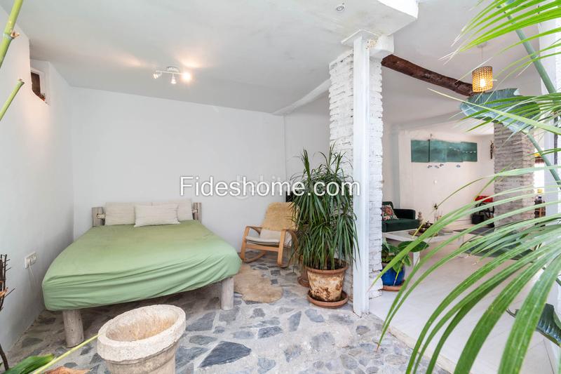 Foto 17d272de-4200-410e-a408-b93cddf1679a. Masía en calle perez galdos 4 encantadora casa rústica en el corazón de melegís en Lecrín