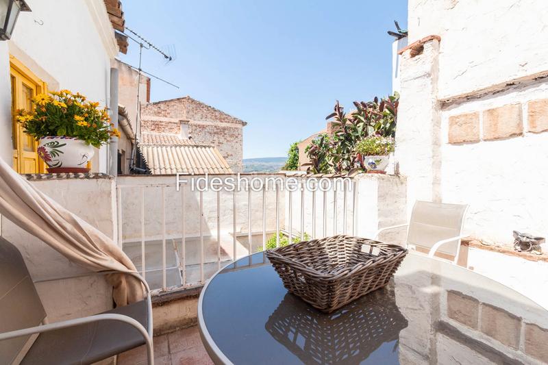 Foto 70f5f030-7a16-4aa3-a078-339036ba9650. Masía en calle perez galdos 4 encantadora casa rústica en el corazón de melegís en Lecrín