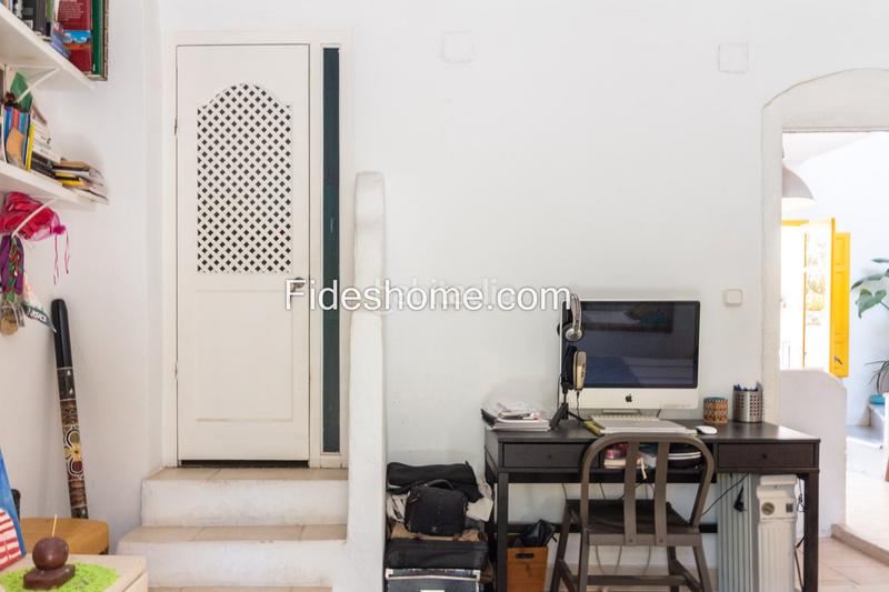 Foto bf509a30-2dcb-4e70-98da-34e23f75f2c2. Masía en calle perez galdos 4 encantadora casa rústica en el corazón de melegís en Lecrín