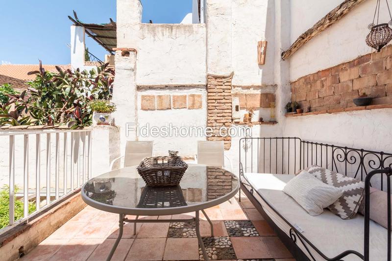 Foto ffa30b66-d453-4ec1-b314-8bf298f76c95. Masía en calle perez galdos 4 encantadora casa rústica en el corazón de melegís en Lecrín