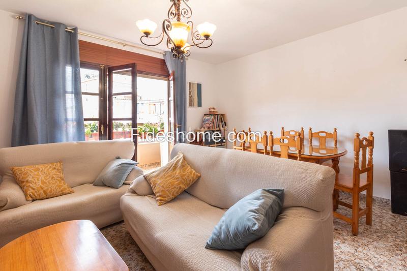 Foto 58d0151a-7ef2-4f25-8679-6d69e4bb1f19. Piso en avenida de andalucía 2 piso en venta en av andalucia 2, 2a, en Albuñol