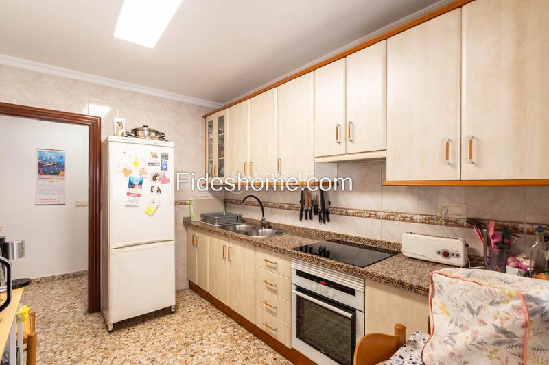 Foto 6bda1bcd-f1b8-4801-a2f9-e5631d3d9480. Piso en avenida de andalucía 2 piso en venta en av andalucia 2, 2a, en Albuñol