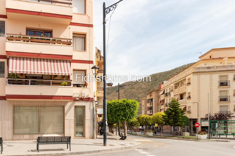 Foto a72c1c3e-5b56-4f29-9e0b-43b58abef5c3. Piso en avenida de andalucía 2 piso en venta en av andalucia 2, 2a, en Albuñol