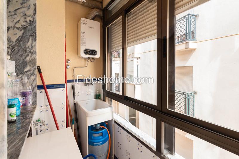 Foto b8d319d2-4a87-42af-8932-f47d1ff0fc5c. Piso en avenida de andalucía 2 piso en venta en av andalucia 2, 2a, en Albuñol
