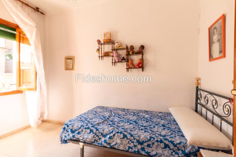 Foto cab8a9ea-2c43-40cd-b7e7-e82fd7a051e6. Casa in calle belen 14 in Dúrcal