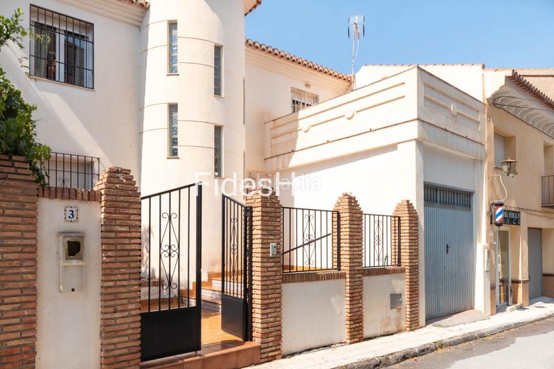 Foto 69a960dc-ee89-4db0-94c1-d9c5f6f63c02. Casa en calle calvario 3 chalet adosado en venta en calle calvario 3, durcal en Dúrcal