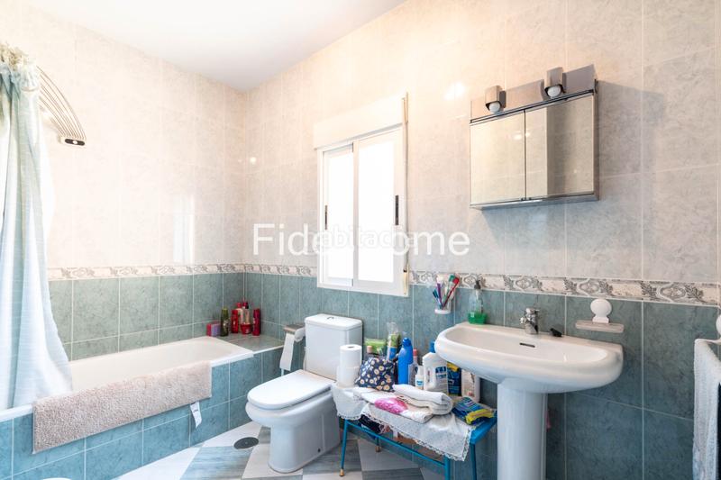 Foto 81d58dfd-0e9a-457f-ad71-ec2492cfe353. Casa en calle calvario 3 chalet adosado en venta en calle calvario 3, durcal en Dúrcal