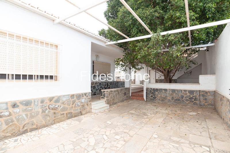 Foto 3a6337e8-5480-4a71-90df-dd1f6b35c1a9. Chalet in calle general palafox 2 in Los Tablones - La Garnatilla Motril