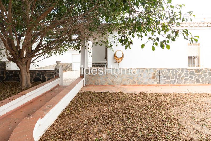 Foto 3be6e435-9cc2-45f8-8e5c-749a3b065489. Chalet in calle general palafox 2 in Los Tablones - La Garnatilla Motril