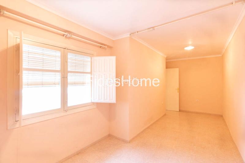 Foto 3d986b7c-2a74-438a-9ab9-e2d4c429bb5a. Chalet in calle general palafox 2 in Los Tablones - La Garnatilla Motril