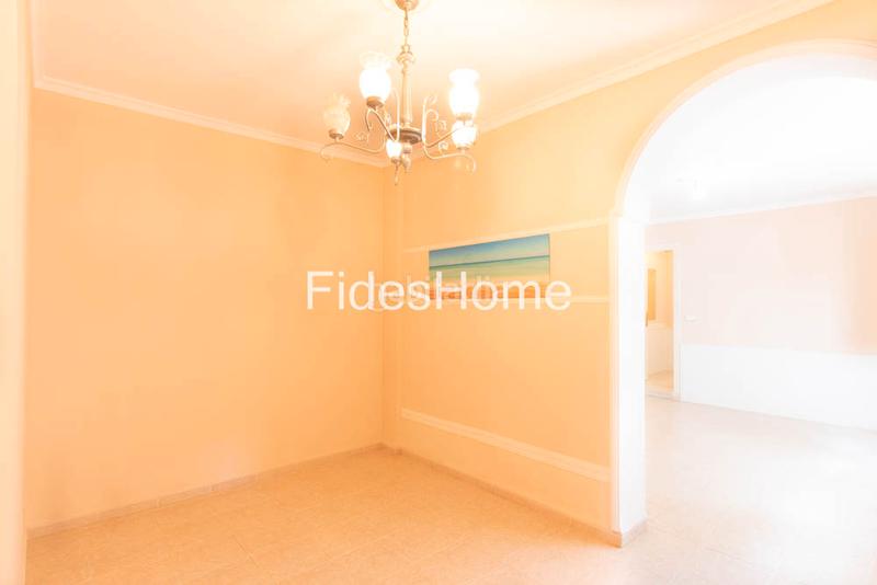 Foto 4f730d79-945e-4ebe-9e5c-d59ca6e840cd. Chalet in calle general palafox 2 in Los Tablones - La Garnatilla Motril