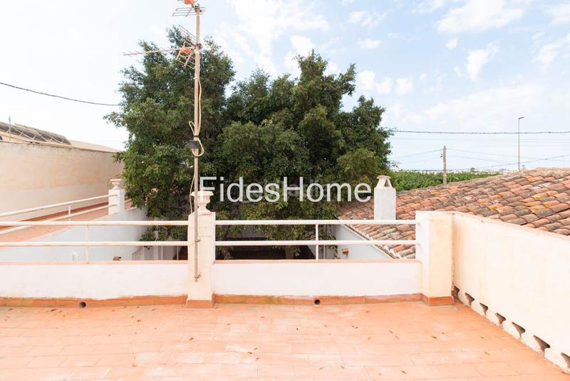 Foto 7e0862d8-50fc-469a-ac80-efb98385d601. Chalet in calle general palafox 2 in Los Tablones - La Garnatilla Motril