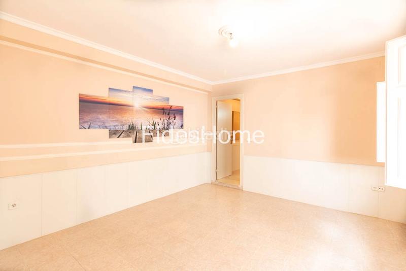 Foto bc62a47f-d8b2-459b-b5b9-324308e6c1e7. Chalet in calle general palafox 2 in Los Tablones - La Garnatilla Motril