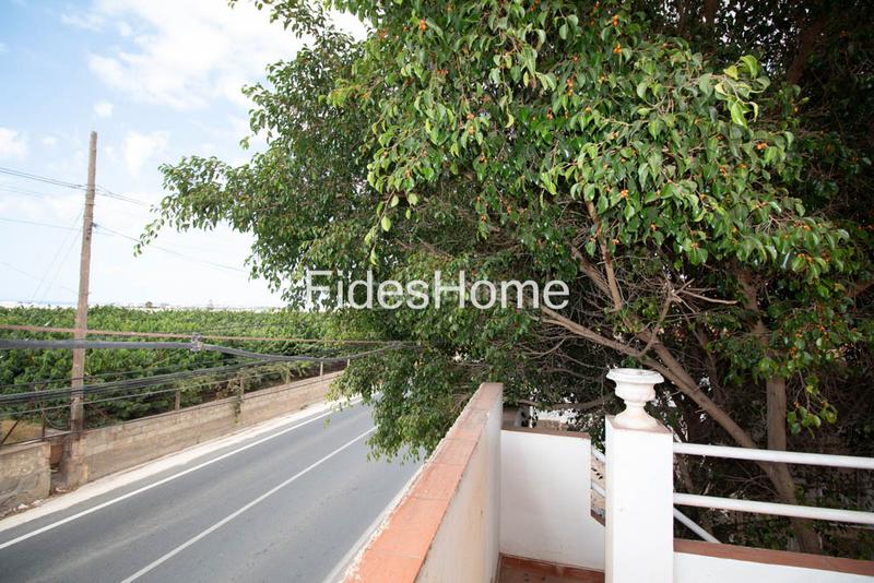 Foto cf66384e-06f9-4133-80d5-df93bb06e97c. Chalet in calle general palafox 2 in Los Tablones - La Garnatilla Motril