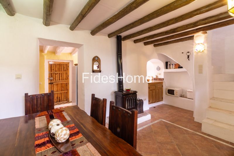 Foto d2cc500a-5503-4064-877f-cafa6bc97152. Casa adossada a calle carniceria 21 a Lecrín
