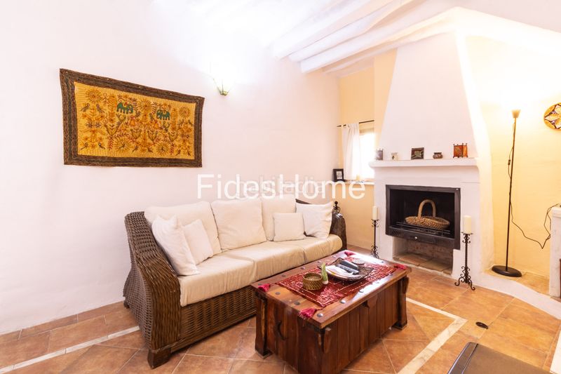 Foto d9138357-1036-4def-810f-b16ca116d01d. Casa adossada a calle carniceria 21 a Lecrín