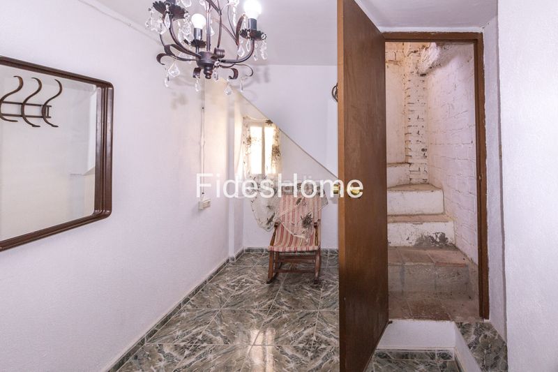 Foto 66fe9014-d6e0-43f7-88cd-f50adf0f007a. Casa adossada a calle santisima trinidad 5 a Pinar (El)